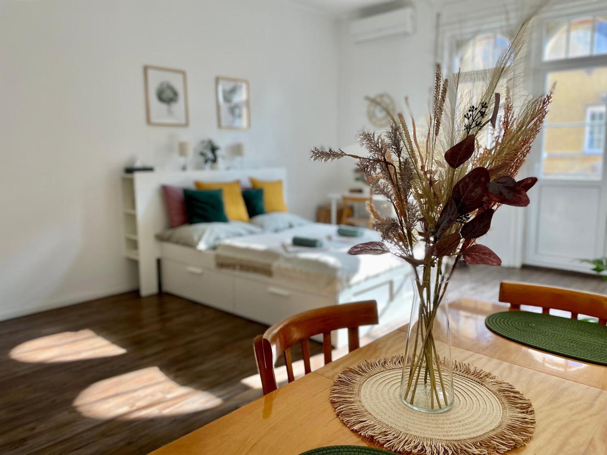 Appartement Studio27 - With Balcony At The Buda Castle *